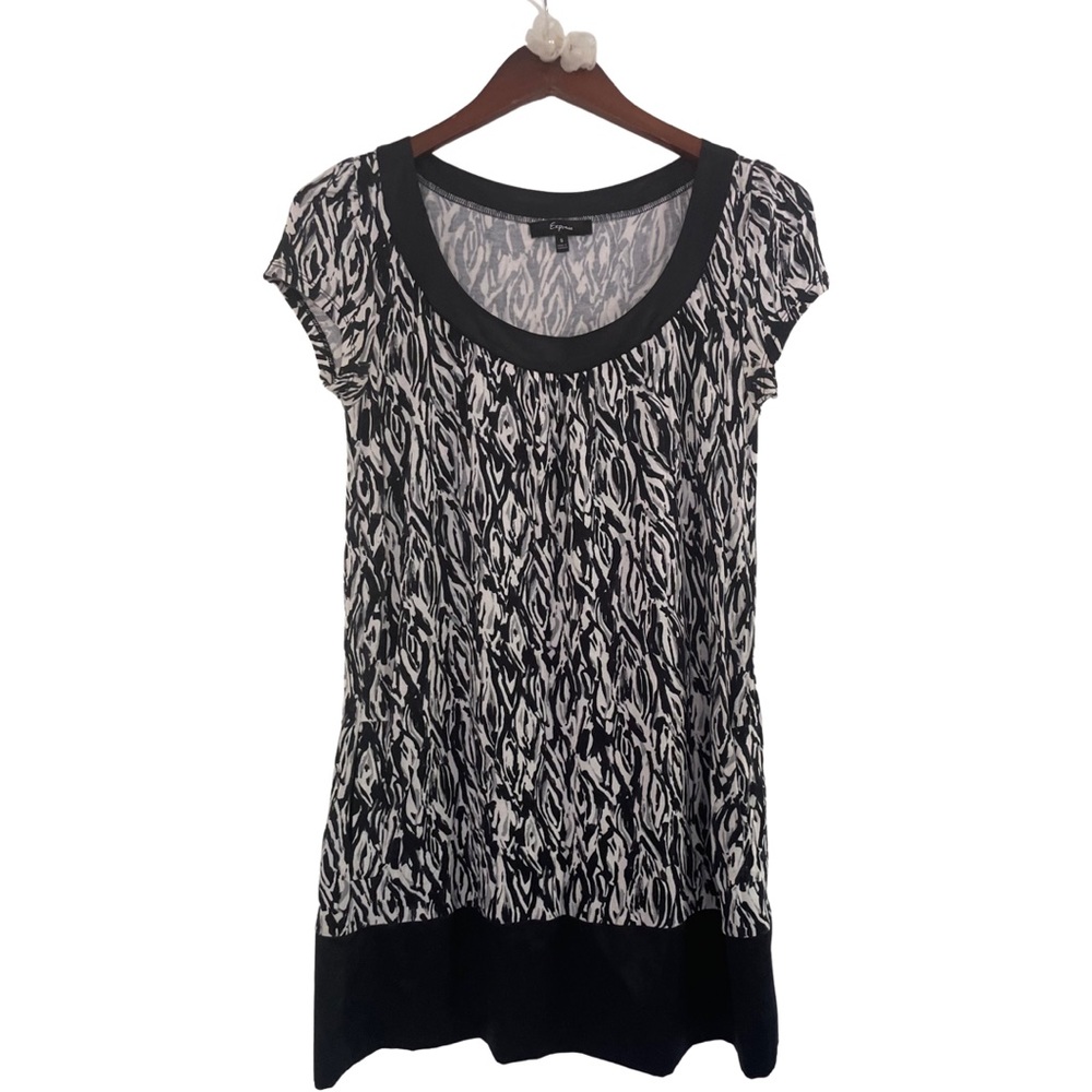 Express Dress with Pockets, Black and White, Small